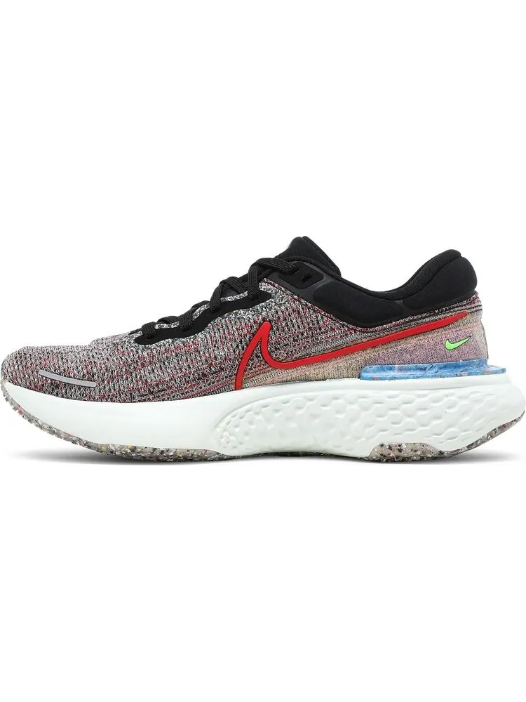 Кроссовки Nike ZoomX Invincible Run Flyknit 'Exeter Edition' — изображение 3 из 8, мульти
