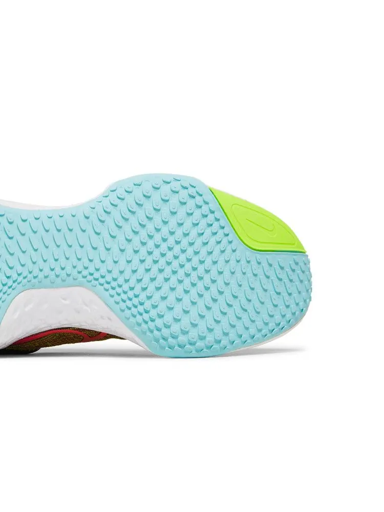 Кроссовки Nike Wmns ZoomX Invincible Run Flyknit 'Volt Bright Mango' — изображение 6 из 9, черный/светлый/яркий