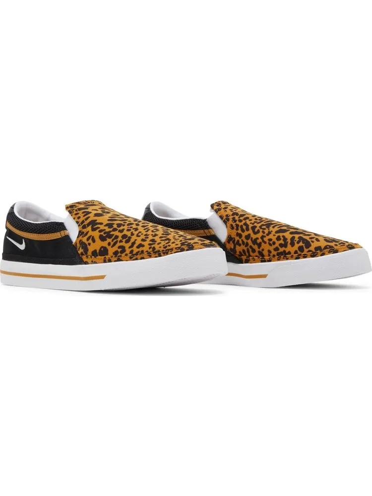 Кроссовки Nike Wmns Court Legacy Slip 'Leopard' — изображение 8 из 8, коричневый