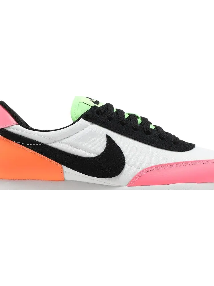 Кроссовки Nike Wmns Daybreak 'Summit White Sunset Pulse' — изображение 2 из 8, белый
