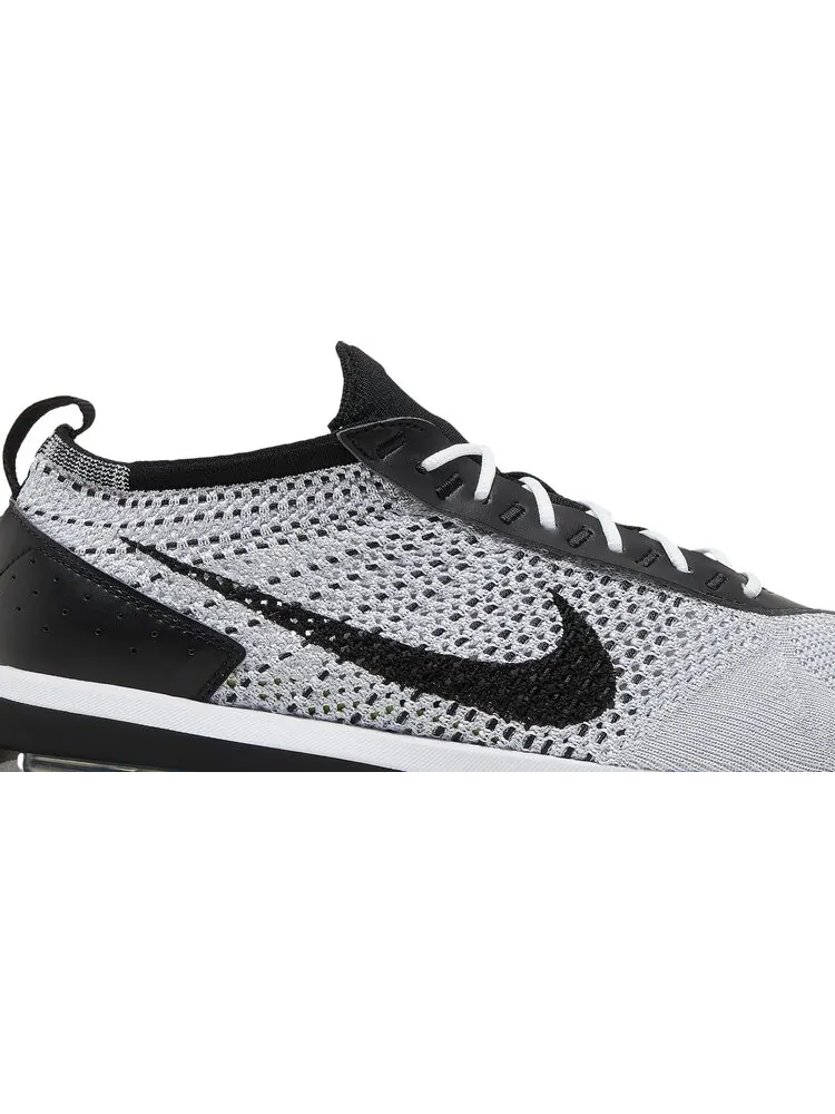 Кроссовки Nike Air Max Flyknit Racer 'White Black' — изображение 2 из 7, белый