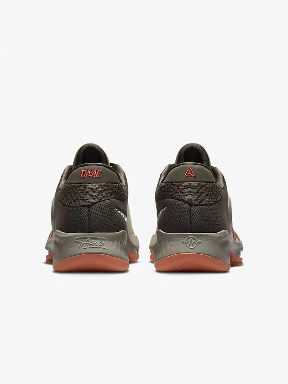 Баскетбольные кроссовки Nike Zoom Freak 4 "Letter Bros" — изображение 3 из 5, коричневый