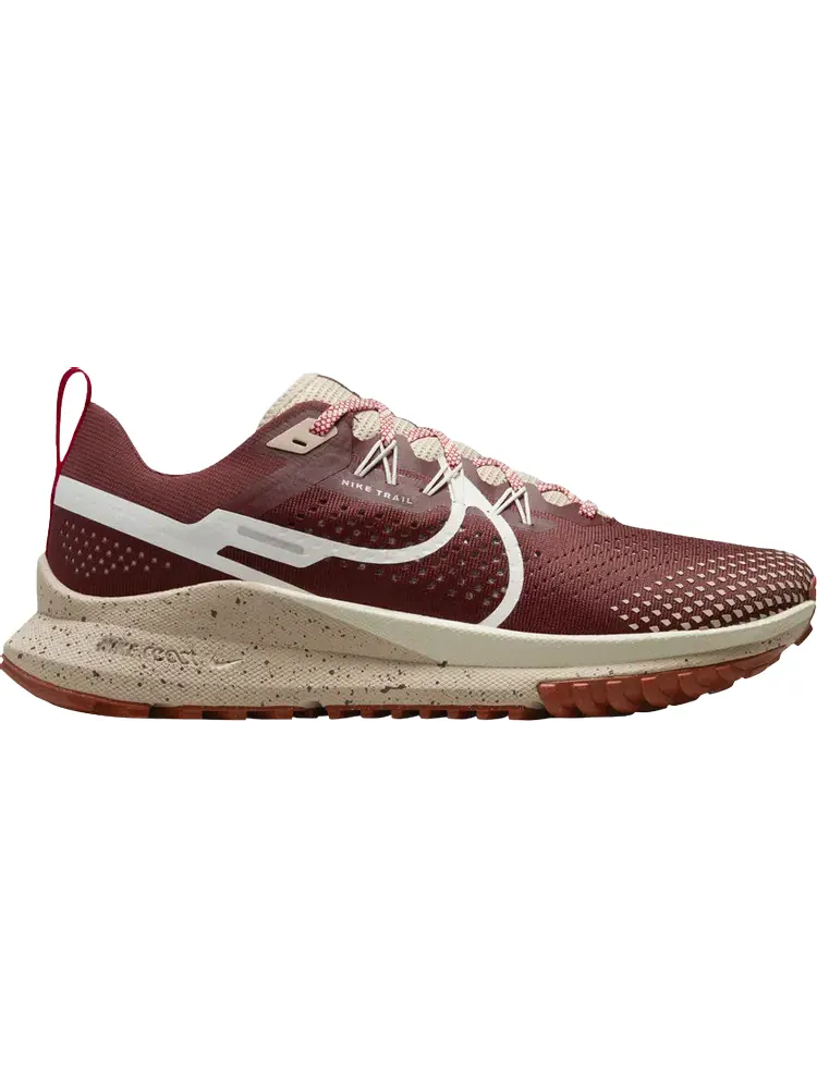Кроссовки React Pegasus Trail 4 'Dark Pony Picante Red' — изображение 1 из 1, красный