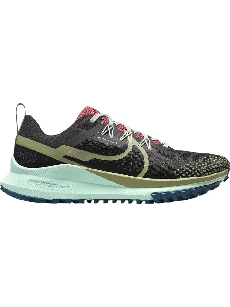 Кроссовки Nike Wmns React Pegasus Trail 4 'Black Alligator Mint' — изображение 1 из 1, черный