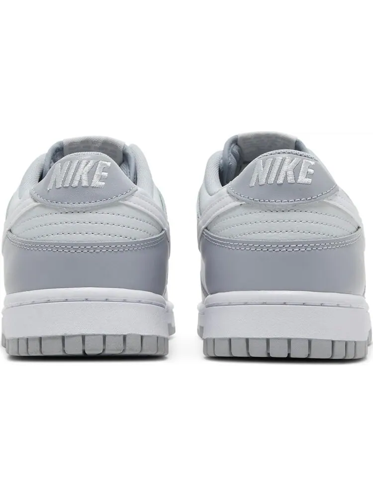 Кроссовки Nike Dunk Low 'Pure Platinum Wolf Grey' — изображение 6 из 8, серый
