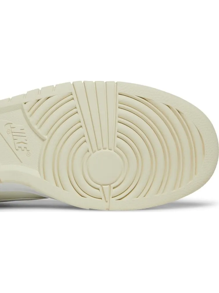 Кроссовки Nike Dunk Low 'Coconut Milk' — изображение 5 из 8, белый