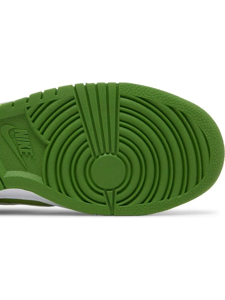 Кроссовки Nike Dunk Low 'Chlorophyll' — изображение 5 из 8, зеленый