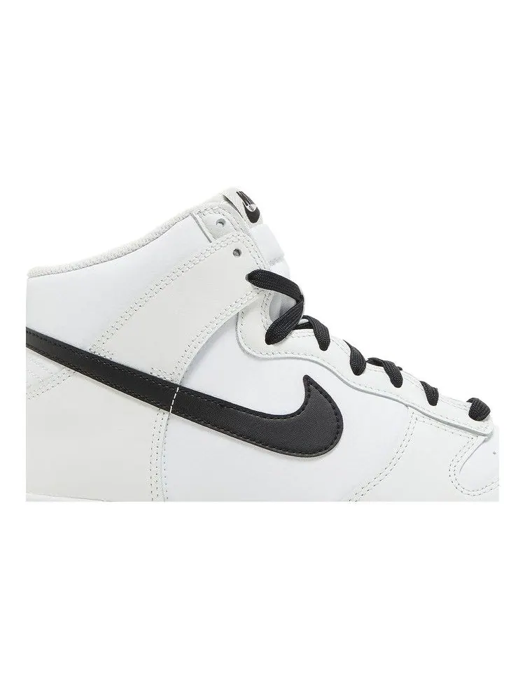 Кроссовки Nike Dunk High, Reverse Panda — изображение 2 из 8, белый