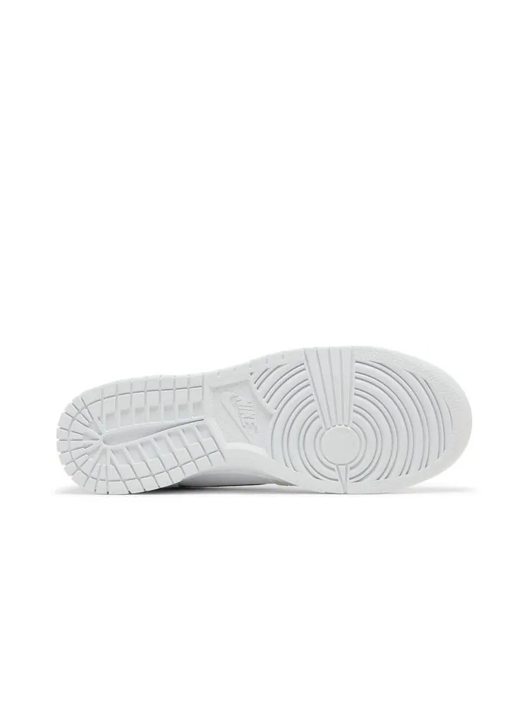 Кроссовки Nike Dunk High, Reverse Panda — изображение 4 из 8, белый