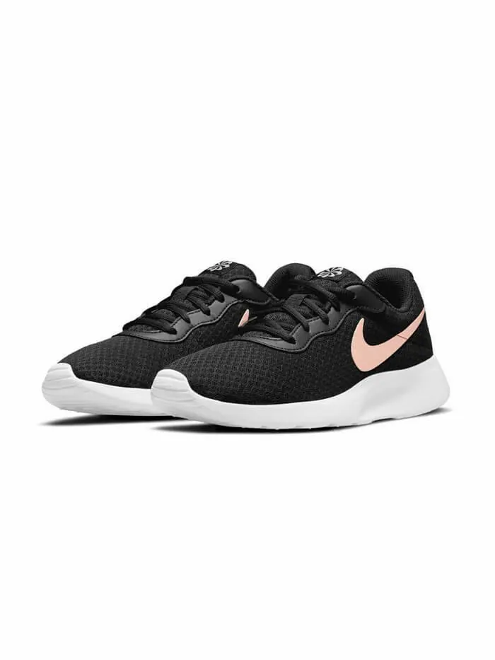 Кроссовки Nike Tanjun — изображение 3 из 6, черный/бежевый