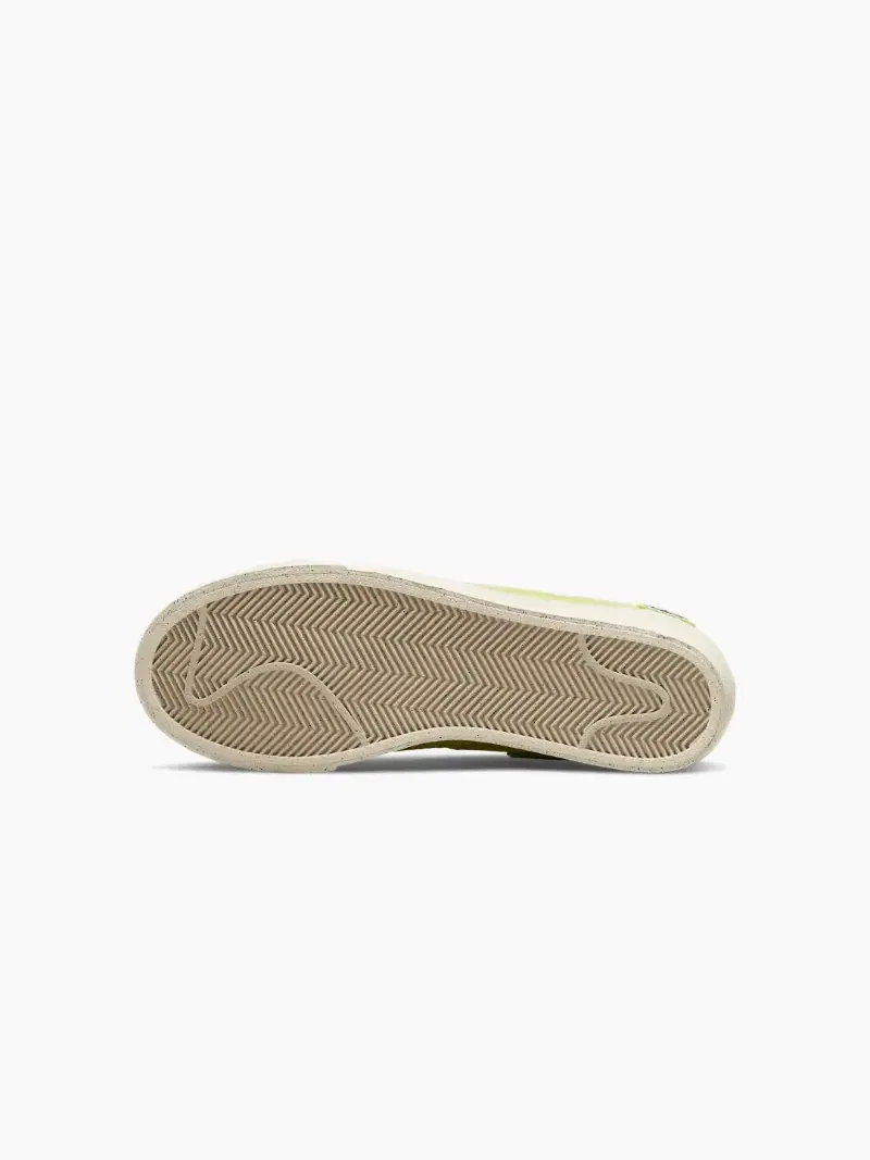 Кеды Nike Blazer Low Platform Next Nature — изображение 2 из 5, светло-желтый/кремовый
