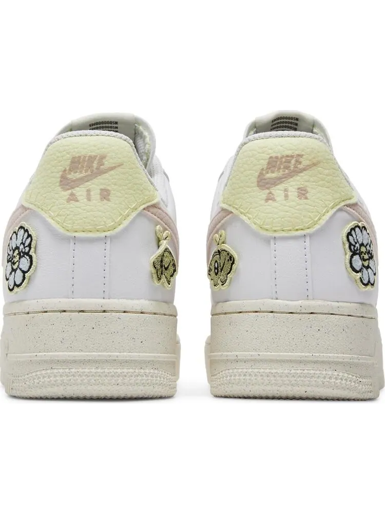 Кроссовки Nike Wmns Air Force 1 '07 SE 'Flower Power' — изображение 6 из 8, белый