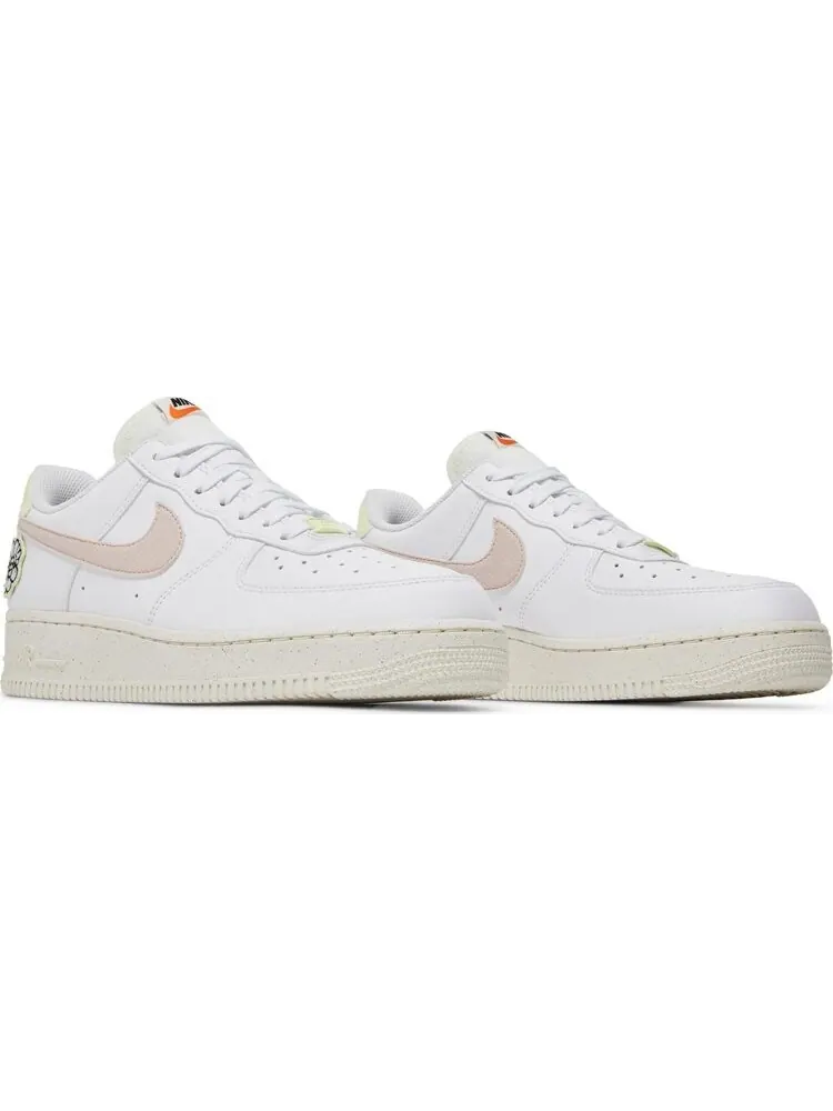 Кроссовки Nike Wmns Air Force 1 '07 SE 'Flower Power' — изображение 8 из 8, белый