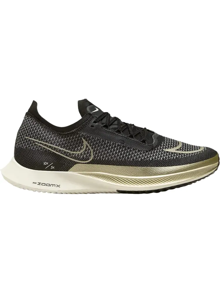 Кроссовки ZoomX Streakfly 'Black Metallic Gold Grain' — изображение 1 из 1, черный