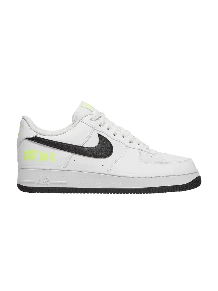 Кроссовки Nike Air Force 1 Low 'Just Do It - White Volt' — изображение 1 из 9, белый//черный