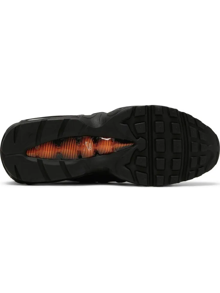 Кроссовки Nike Air Max 95 Essential 'Halloween' — изображение 4 из 8, черный