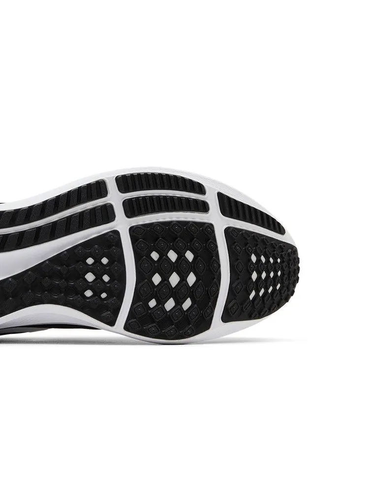 Кроссовки Nike Air Zoom Pegasus 39 FlyEase 'Black White' — изображение 6 из 9
