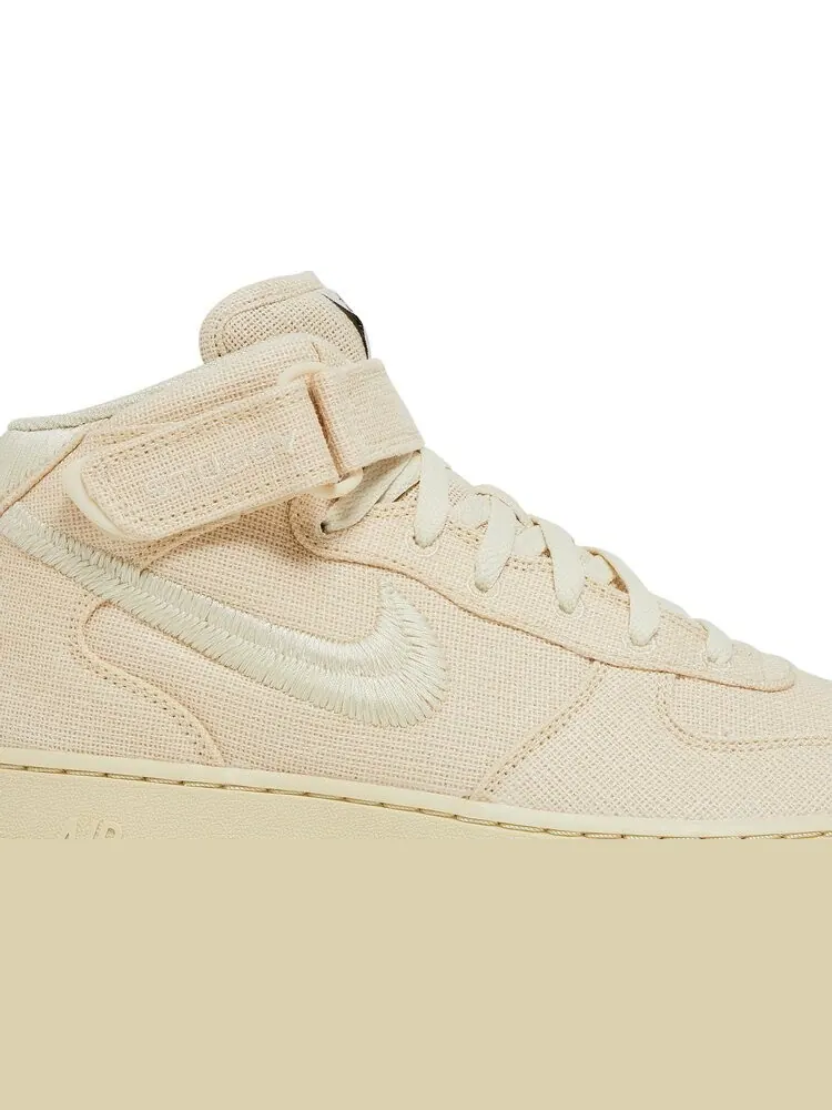 Кроссовки Nike Stussy x Air Force 1 Mid 'Fossil' — изображение 2 из 8, загар