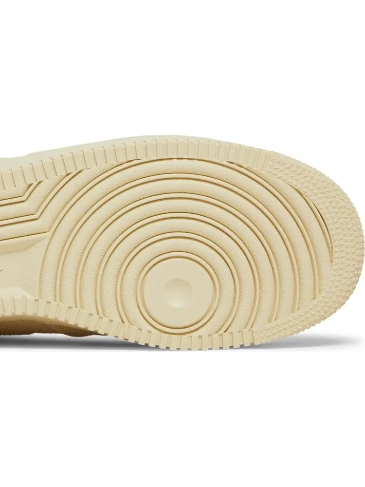 Кроссовки Nike Stussy x Air Force 1 Mid 'Fossil' — изображение 5 из 8, загар