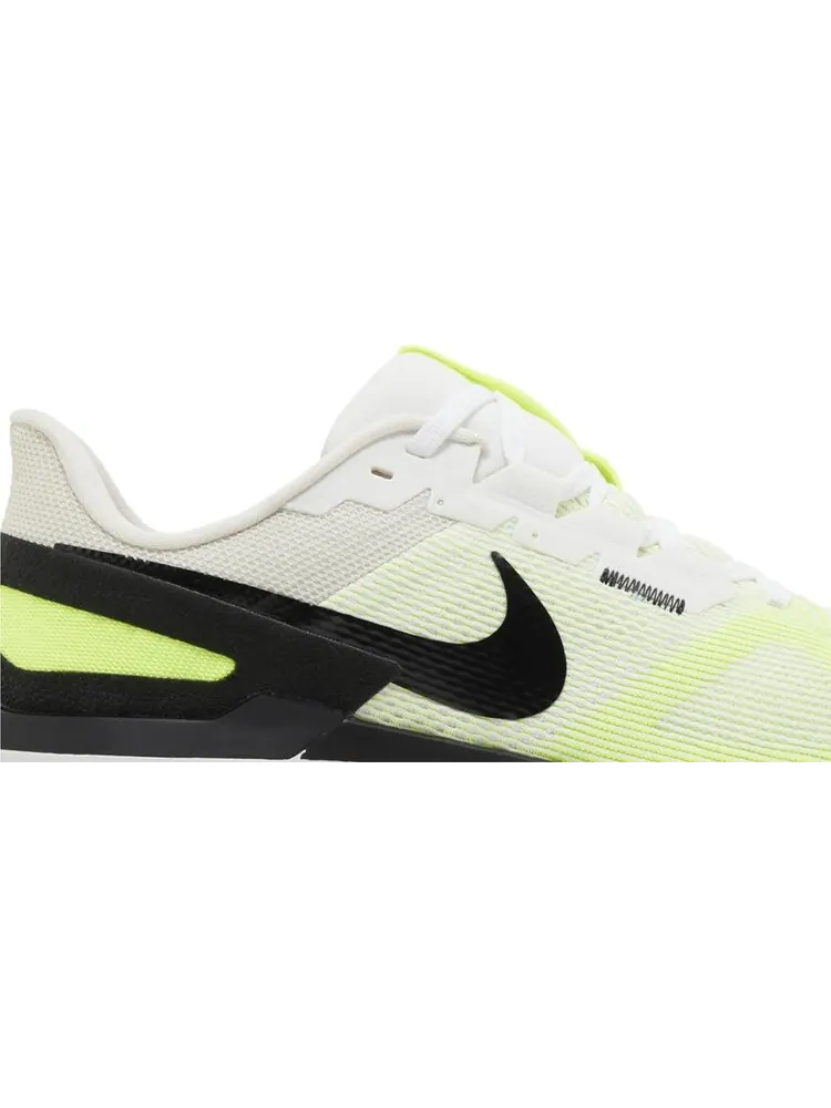Кроссовки Air Zoom Structure 25 'White Volt' — изображение 2 из 4, белый