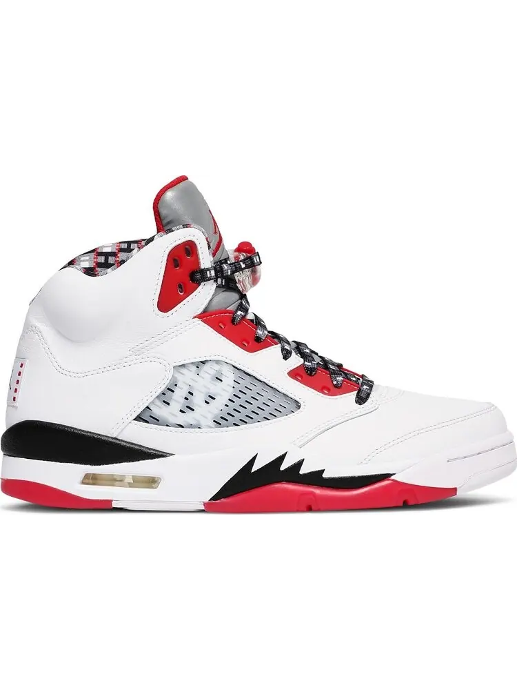 Кроссовки Air Jordan 5 Retro Quai 54 2021 — изображение 1 из 10, белый