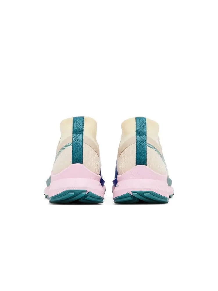 Кроссовки Nike Wmns React Pegasus Trail 4 GORE-TEX 'Sanddrift Pearl Pink' — изображение 7 из 9, розовый