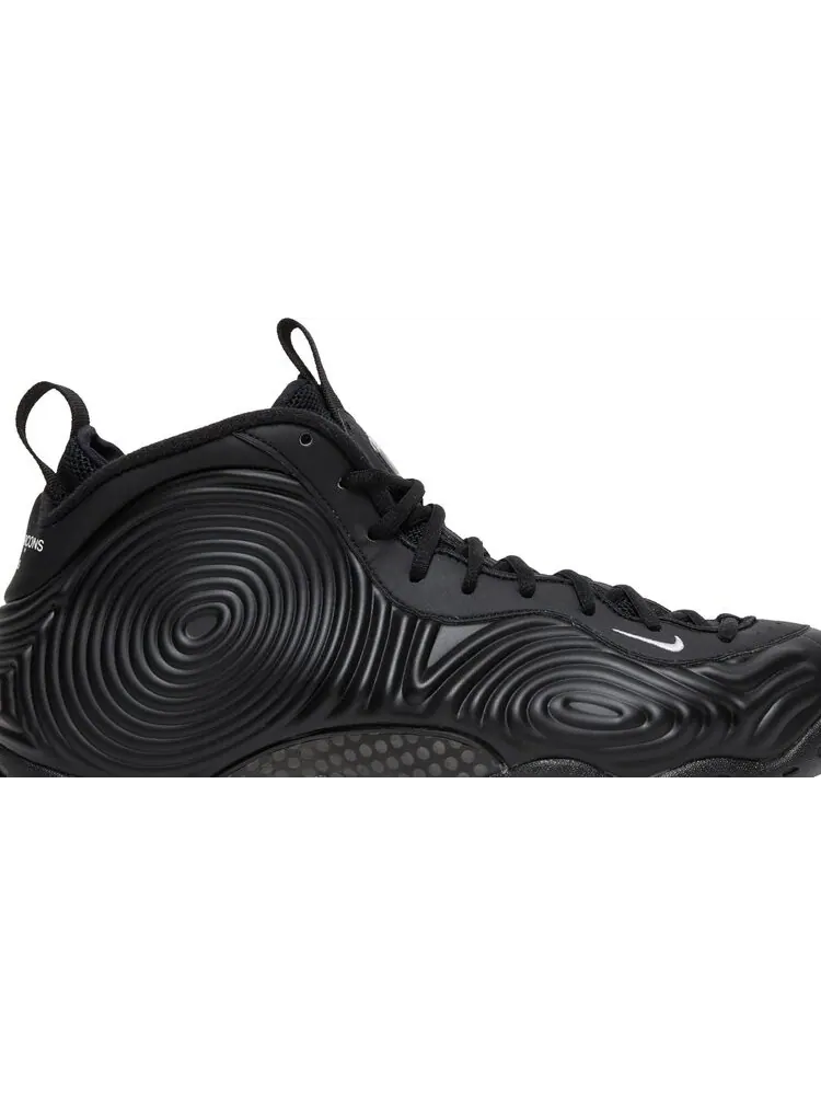 Кроссовки Nike Comme des Garçons Homme Plus x Air Foamposite One 'Black' — изображение 2 из 8, черный