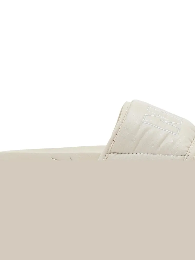Сандалии Nike Wmns OffCourt Slide SE 'Light Orewood Brown' — изображение 2 из 8, коричневый