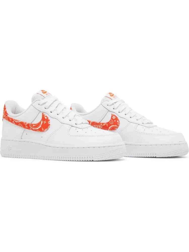 Кроссовки Nike Wmns Air Force 1 '07 'Rush Orange Paisley' — изображение 8 из 8, белый