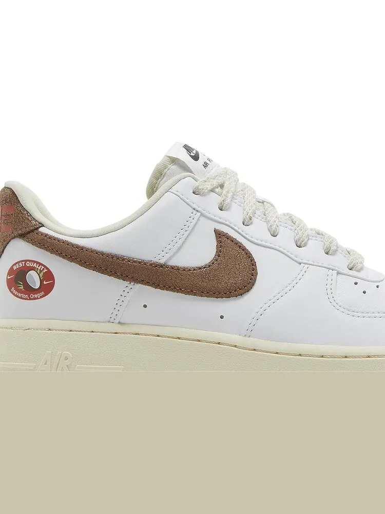 Кроссовки Nike Wmns Air Force 1 '07 LX 'Coconut' — изображение 2 из 8, белый