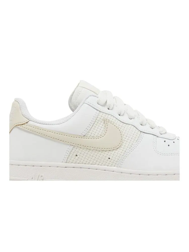 Кроссовки Nike Wmns Air Force 1 '07 ESS 'Cross Stitch - White Fossil' — изображение 3 из 9, белый