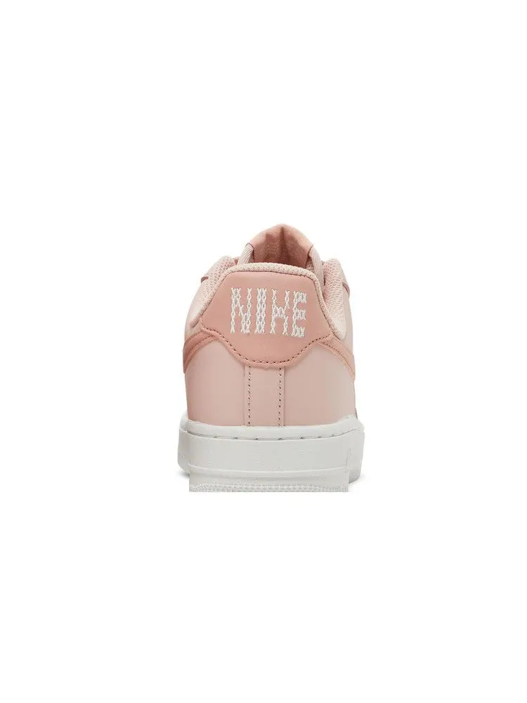 Кроссовки Nike Wmns Air Force 1 '07 ESS 'Cross Stitch - Pink Oxford' — изображение 8 из 9, розовый/белый/розовый