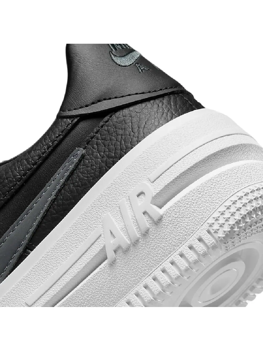 Кроссовки Nike Air Force 1 PLT.AF.ORM — изображение 7 из 8, белый/черный