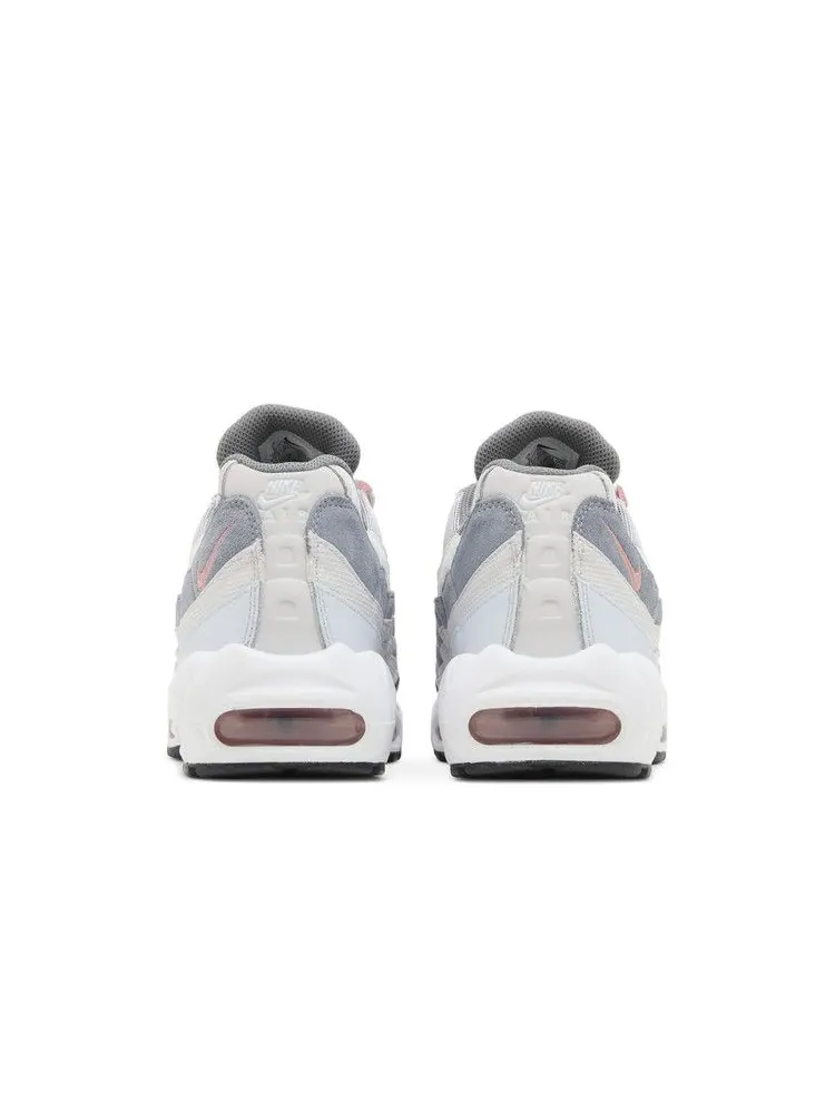 Кроссовки Nike Air Max 95 'Red Stardust' — изображение 7 из 9, серый/красный/белый