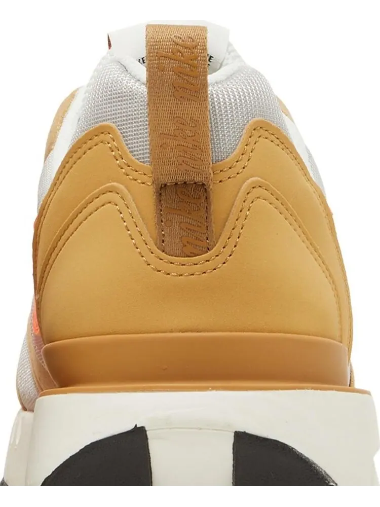 Кроссовки Nike Air Max Dawn 'Elemental Gold Total Orange' — изображение 7 из 8, золото