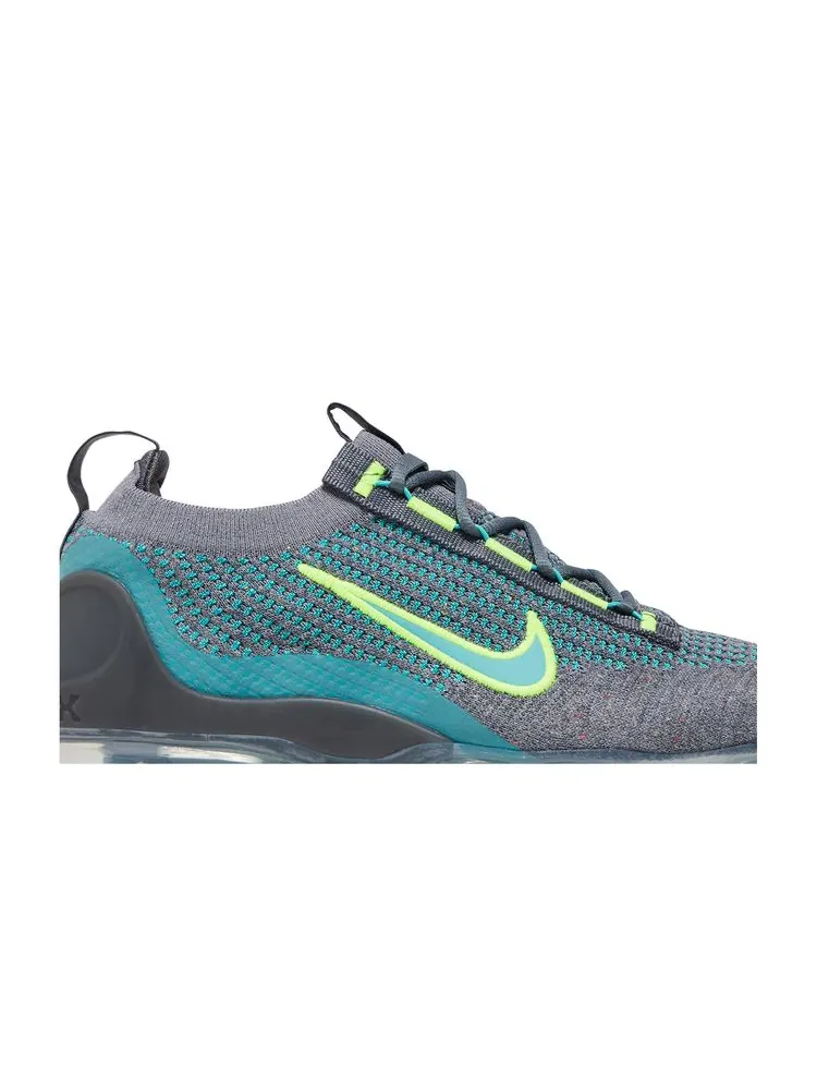 Кроссовки Air VaporMax 2021 Flyknit 'Grey Teal' — изображение 2 из 8, серый