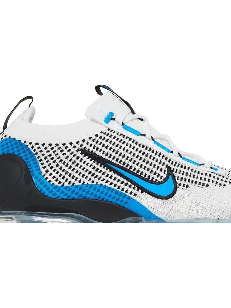 Кроссовки Nike Air VaporMax 2021 Flyknit 'White Photo Blue' — изображение 2 из 8, белый