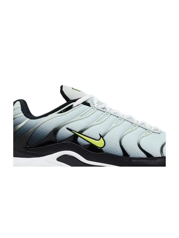 Кроссовки Nike Air Max Plus 'Bright Cactus' — изображение 3 из 9