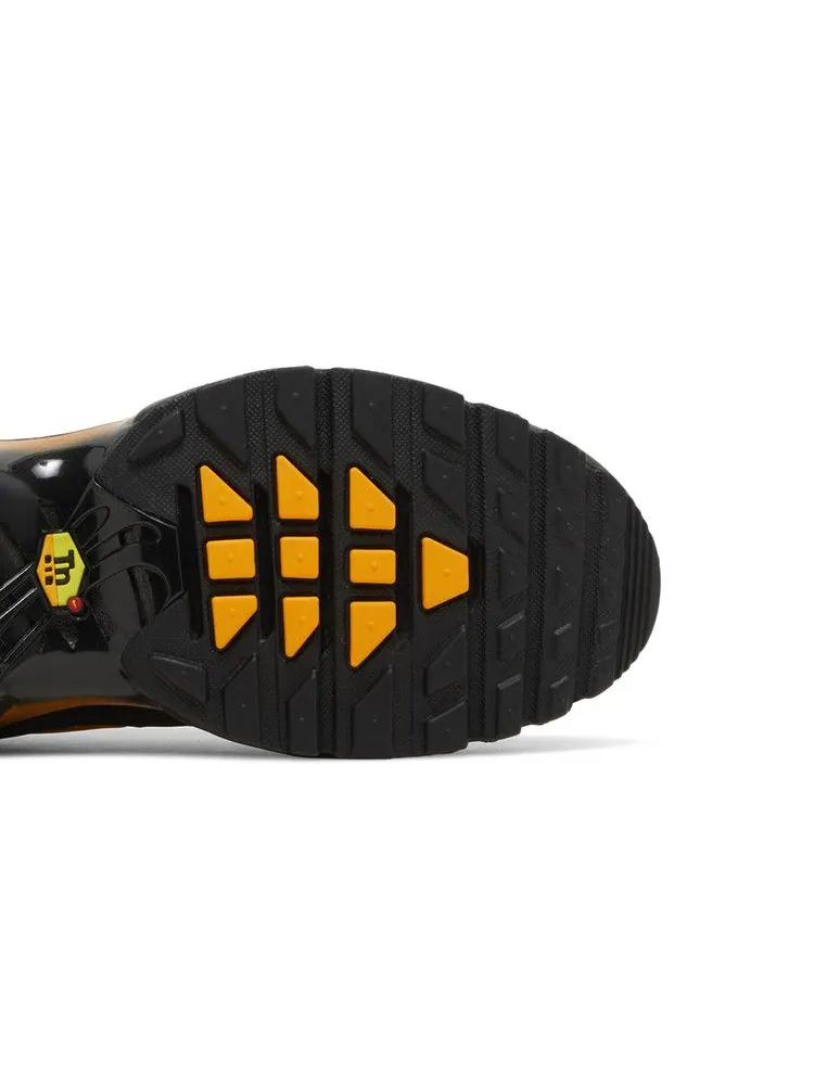 Кроссовки Nike Air Max Plus 'Black Sundial' — изображение 6 из 9, черный/черный