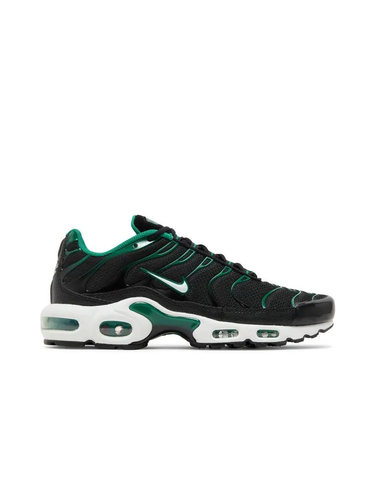 Кроссовки Nike Air Max Plus 'Black Malachite Gum' — изображение 2 из 9