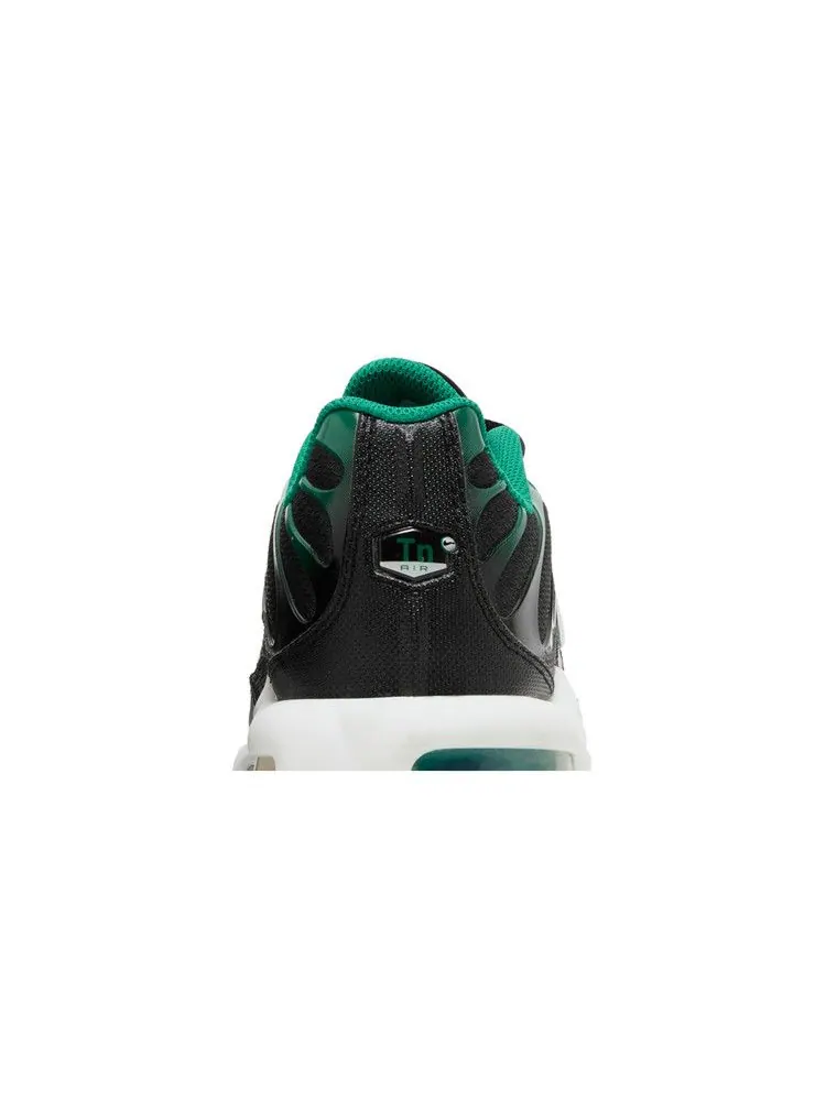 Кроссовки Nike Air Max Plus 'Black Malachite Gum' — изображение 8 из 9