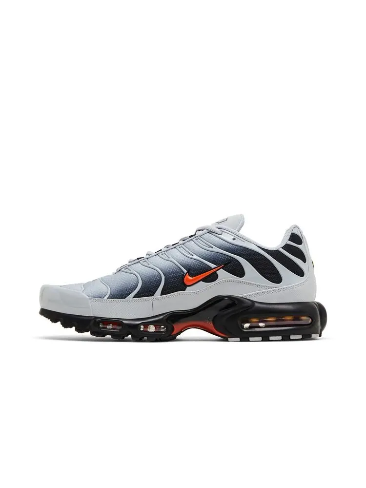 Кроссовки Nike Air Max Plus Wolf Grey Picante Red — изображение 3 из 6, серый красный
