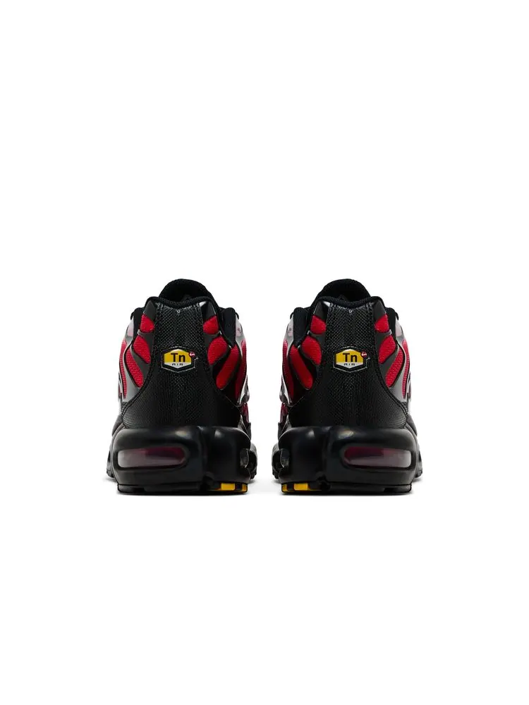 Кроссовки Air Max Plus 'Pure Platinum University Red' — изображение 6 из 8, платиновый красный