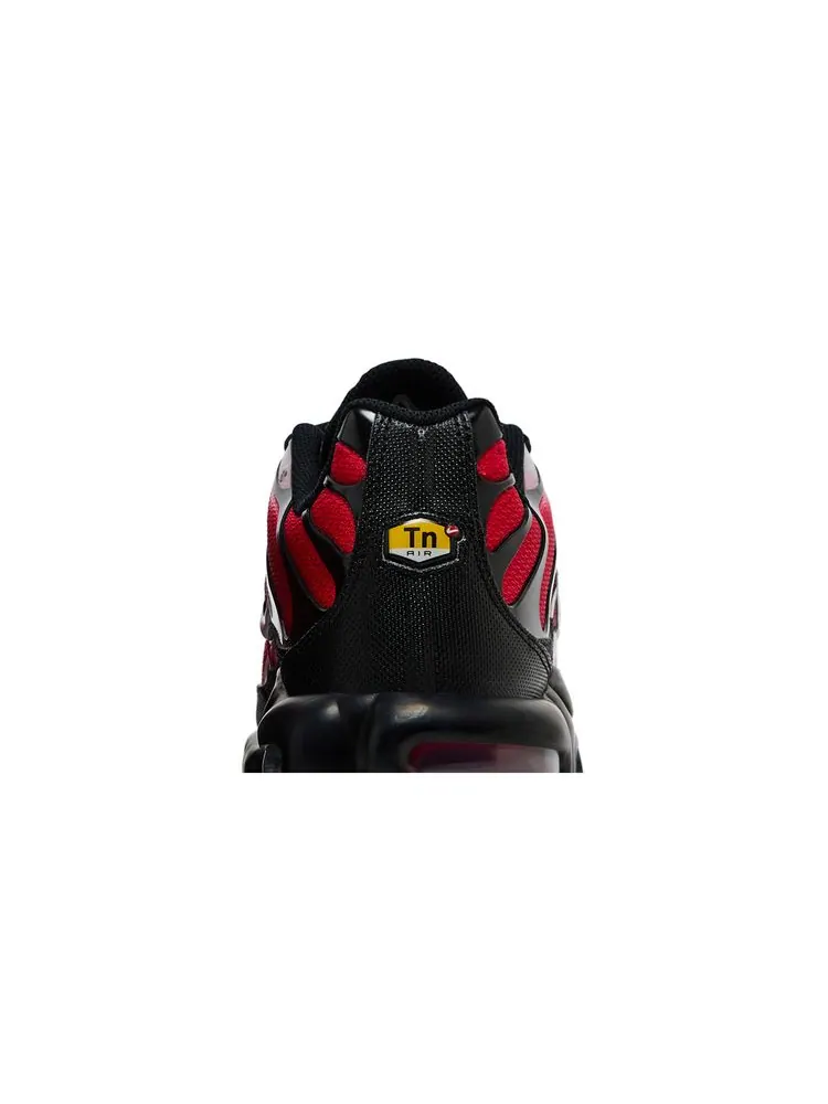 Кроссовки Air Max Plus 'Pure Platinum University Red' — изображение 7 из 8, платиновый красный