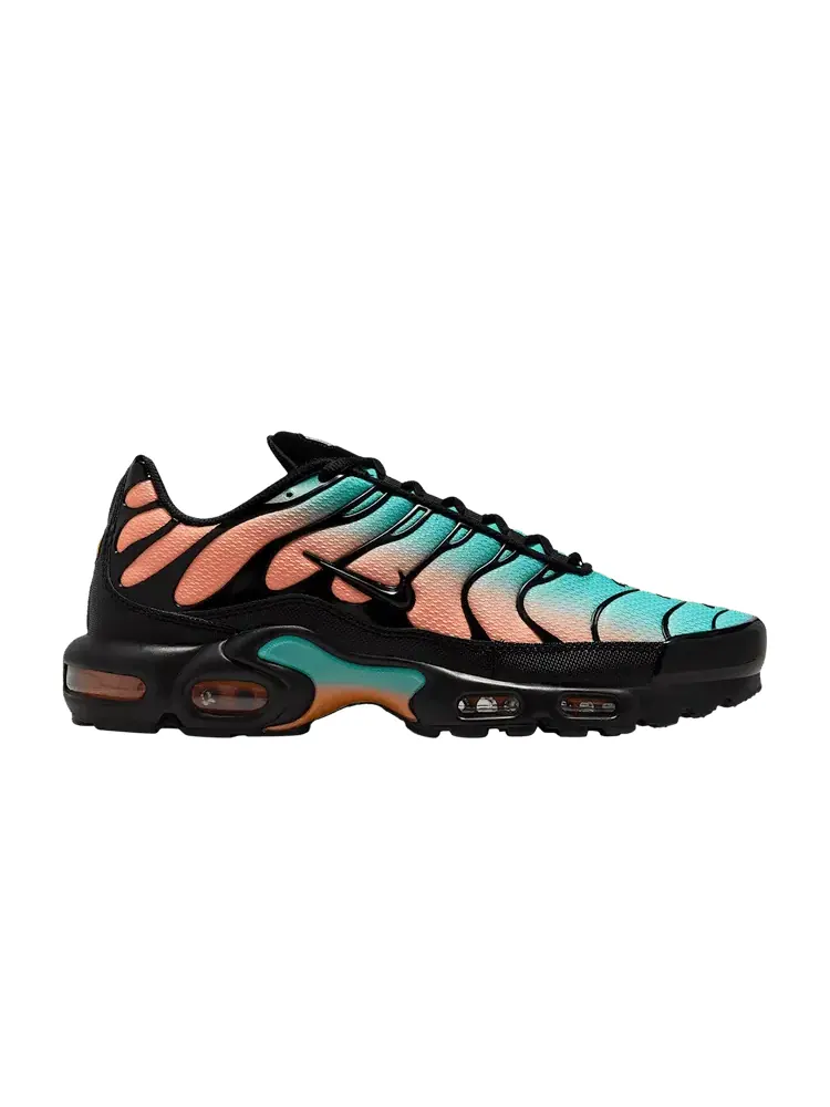 Кроссовки Nike Air Max Plus: Aurora Green Orange Pulse — изображение 1 из 1, черный