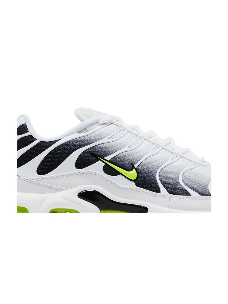 Кроссовки Air Max Plus 'White Black Volt' — изображение 2 из 8, белый черный