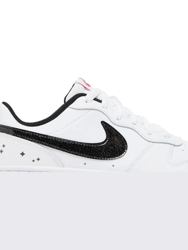 Кроссовки Nike Court Borough Low 2 SE GS 'White Very Berry' — изображение 2 из 8, белый
