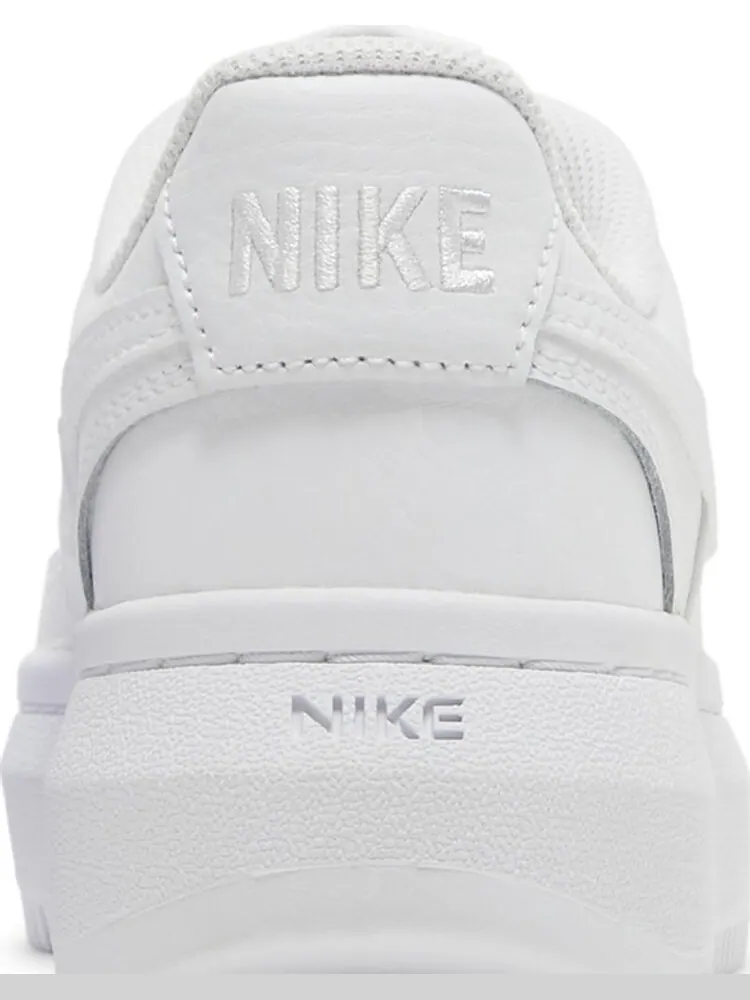 Кроссовки Nike Wmns Court Vision Alta 'Triple White' — изображение 7 из 8, белый