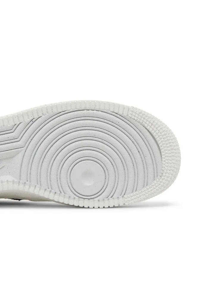 Кроссовки Nike Air Force 1 Low '07 LV8 Next Nature 'Sun Club - White Shark's Fin' — изображение 6 из 9, черный//золотистый
