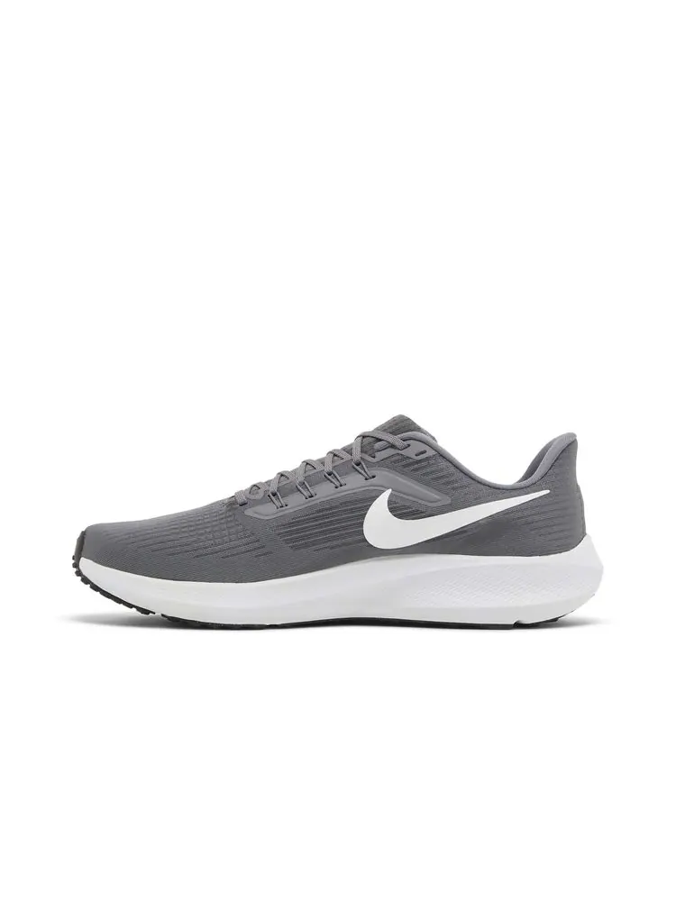 Кроссовки Air Zoom Pegasus 39 TB 'Gunsmoke' — изображение 3 из 8, дымчатый серый